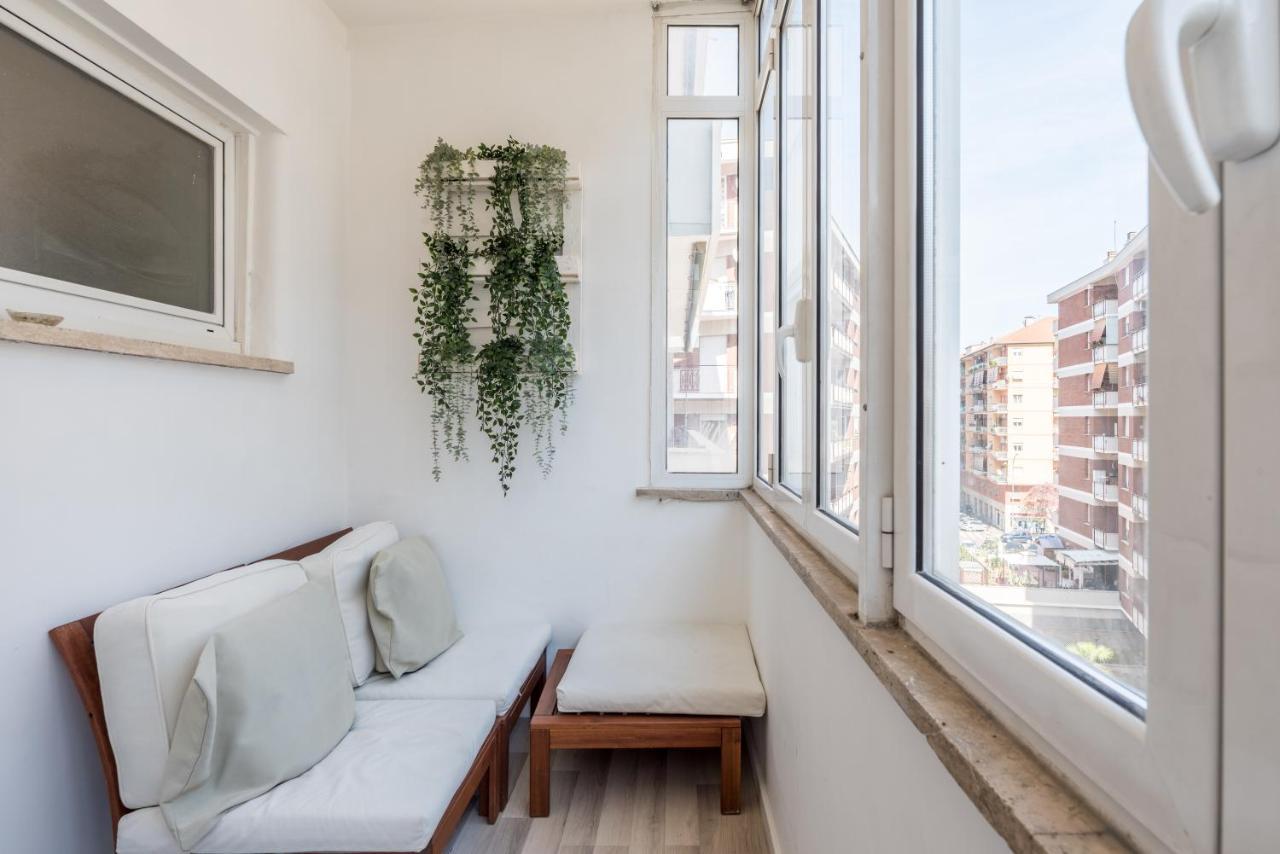 Cinecitta Gem Flat With Veranda Lejlighed *